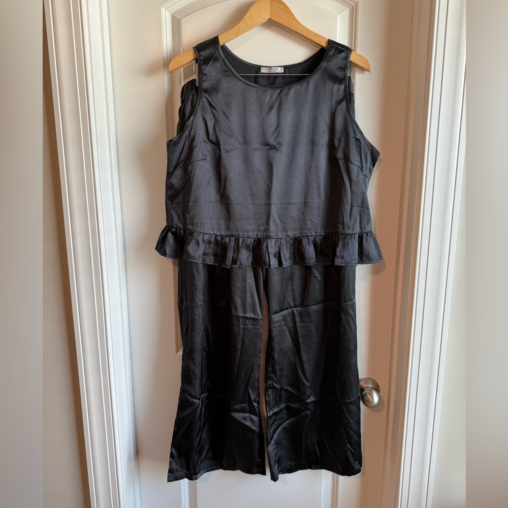 NWOT Black Satin Pajama Set with Ruffle Detail - Picture 2 of 10